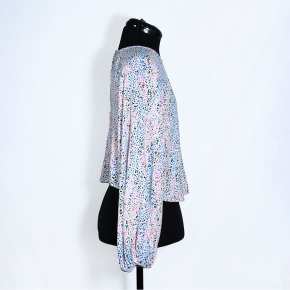 Nordstrom Round Neck Long Balloon Sleeves Top - Picture 4 of 8